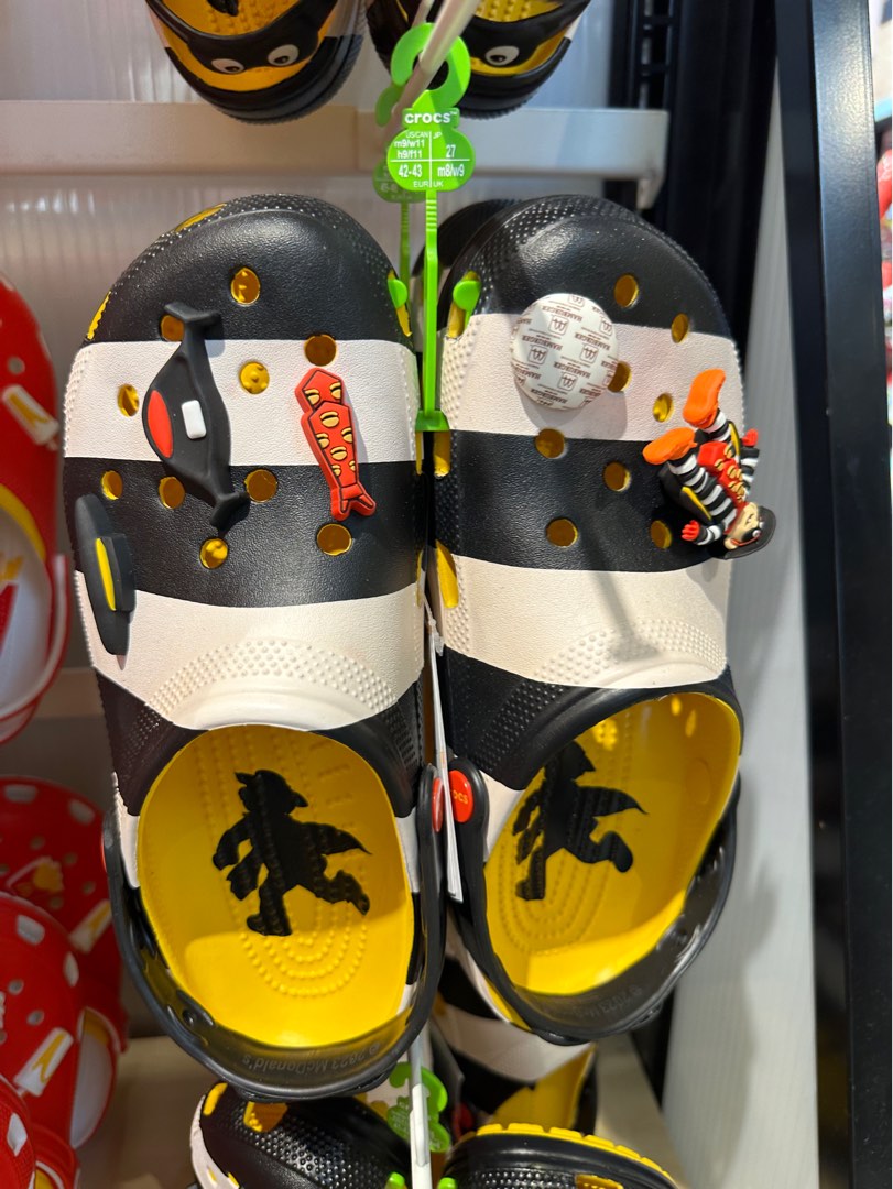 Macdonald s Crocs hamburger in W9 Men s Fashion Footwear