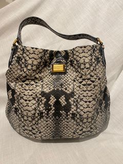 Marc jacobs hobo on sale crossbody