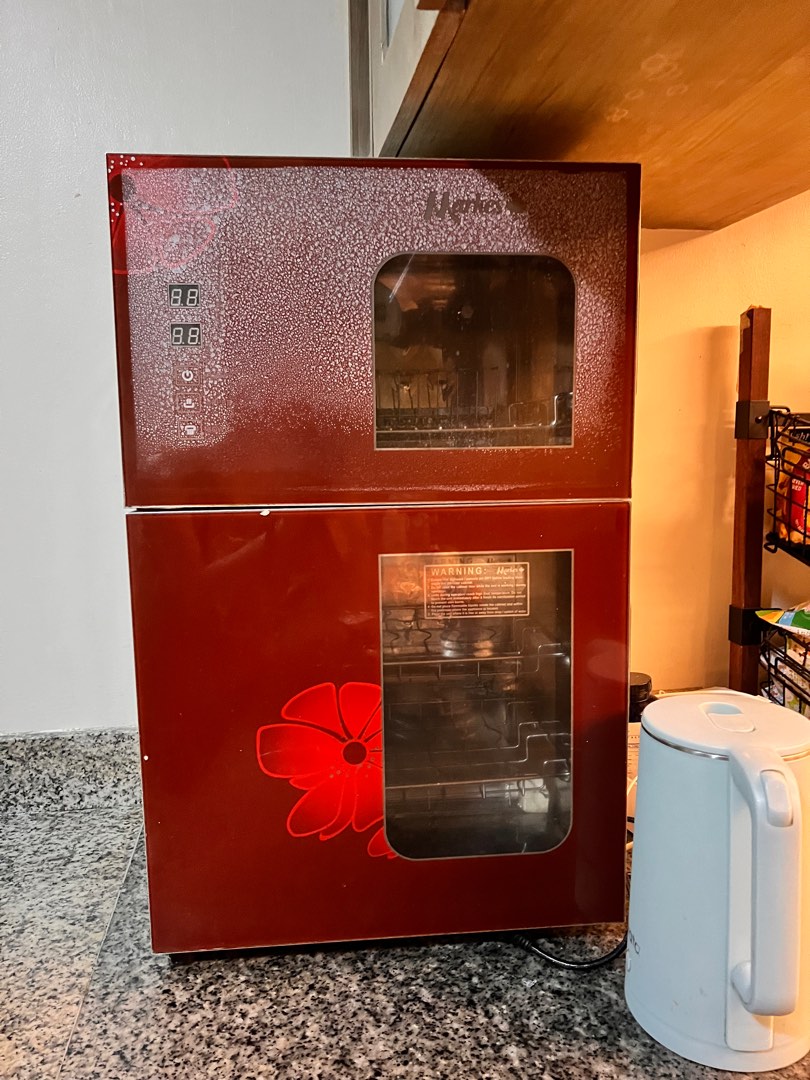MARKES DISH DRYER AND STERILIZER