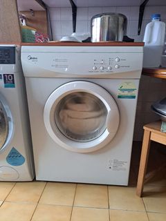 (Category: ) located in . Submitted by wllmw (Listing ID 1275756702, Image 1). Description: .