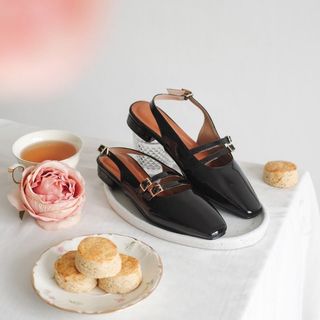 (Kategori: ) berada di . Dikirim oleh fleurphilee (ID iklan 1275731030, Gambar 1). Deskripsi: .