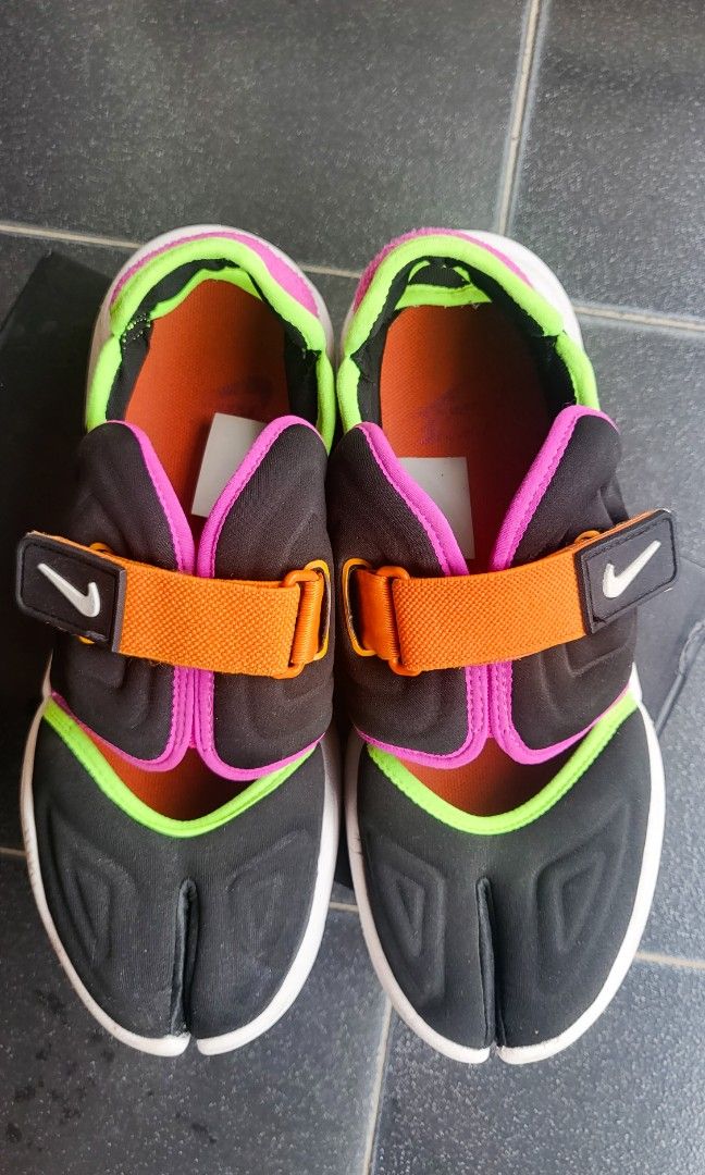 Nike Air Aqua Rift Black Pink