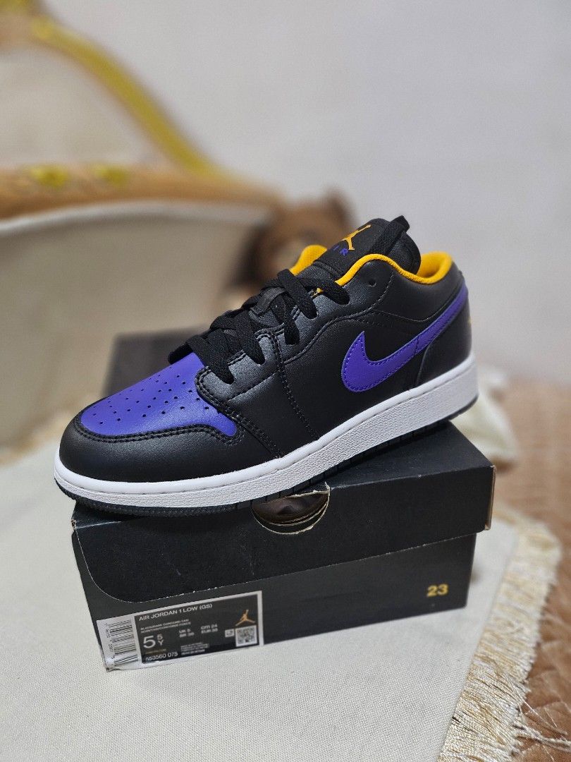 Nike Air jordan 1 low purple yellow black