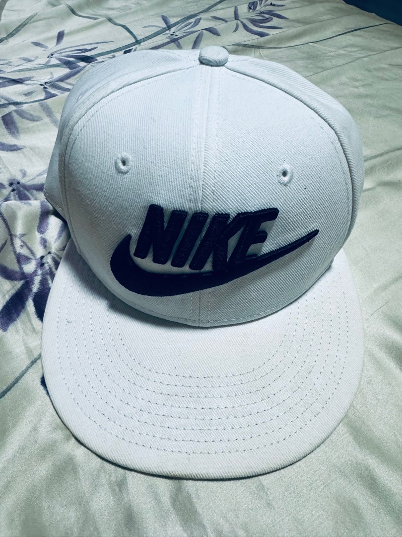 Nike cap snapback price on sale