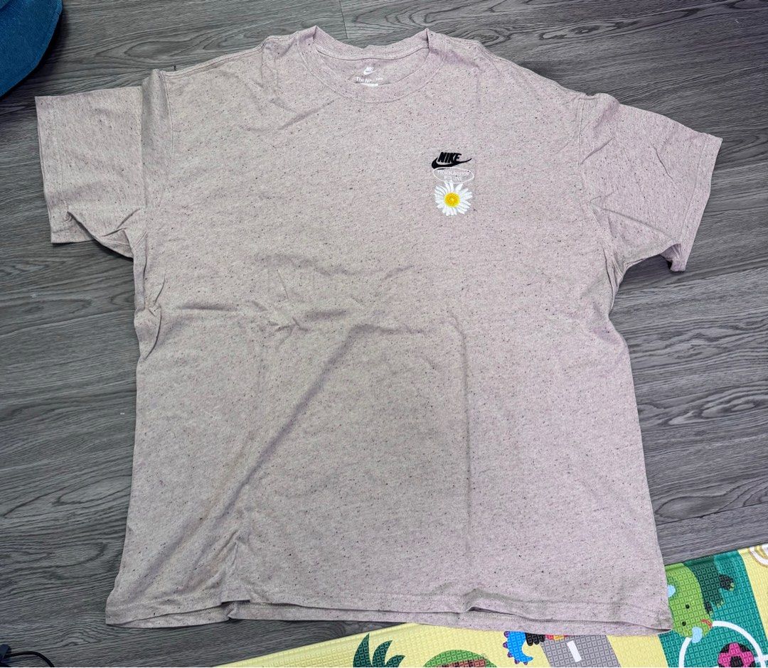 Nike 花花潑墨T US size XXL, 男裝, 上身及套裝, T-shirt、恤衫、有領