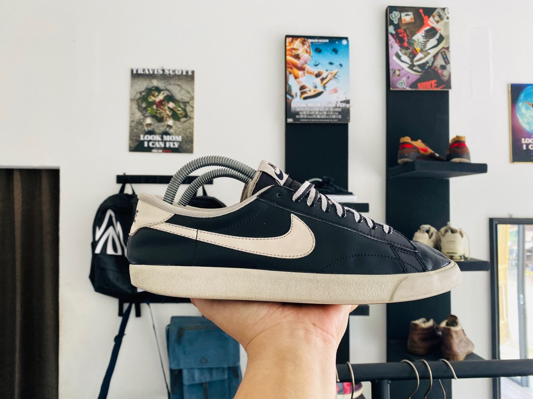 Nike tennis discount classic ac v