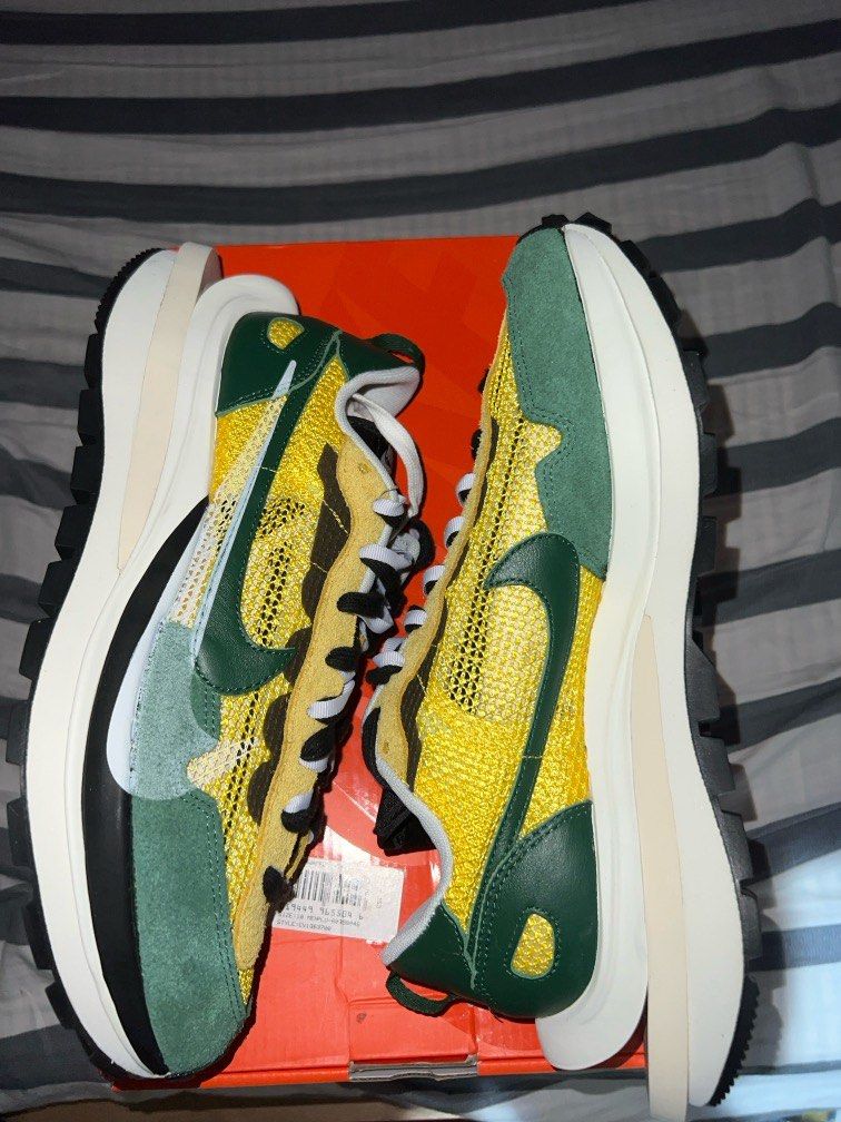 nike vaporwaffle sacai tour