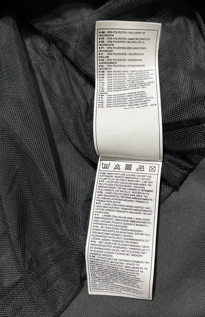 Nike Women s Croc Print Windbreaker Women s Fashion Coats