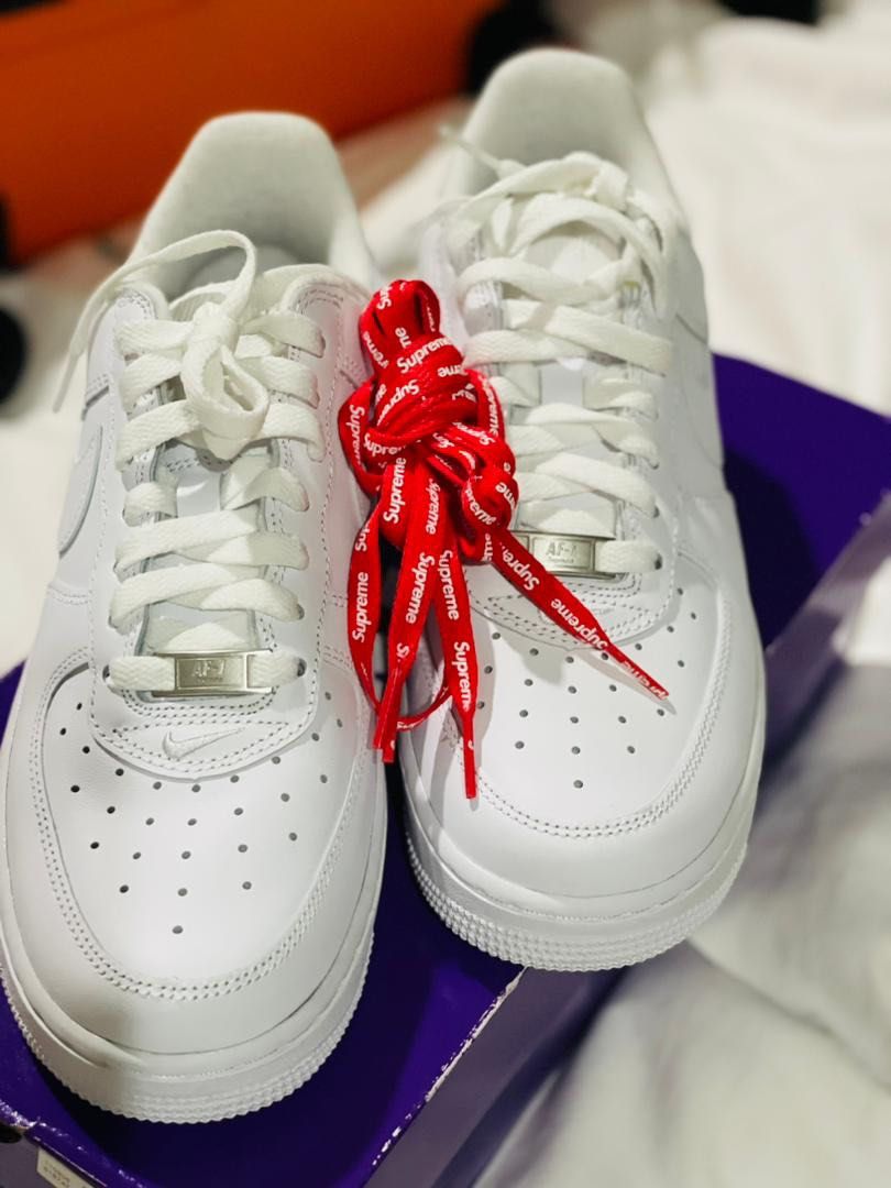 Nike x supreme Men s Fashion Footwear Sneakers on Carousell