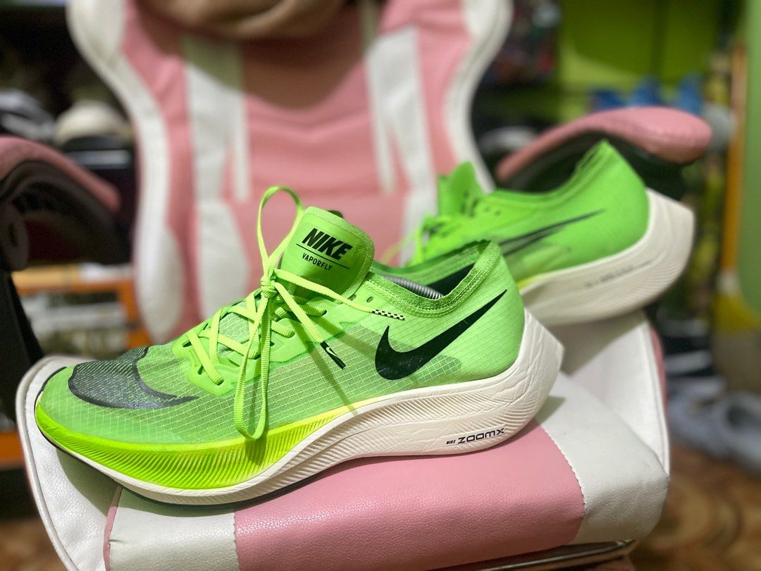Nike vaporfly 4 for sale size 13 sales