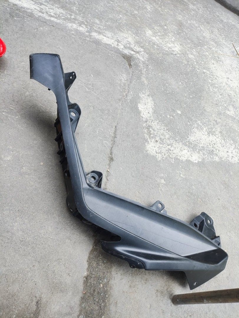 NMAX V1 Step Board Left Side Original (Category: Body Parts and Accessories) located in Baliuag. Submitted by vernede.guzman (Listing ID 1275666911, Image 2). Description: Selling, wrong part purchased. Good condition with minor scratches..