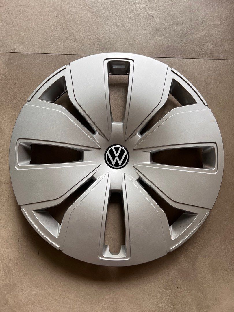 Polo wheel cap clearance