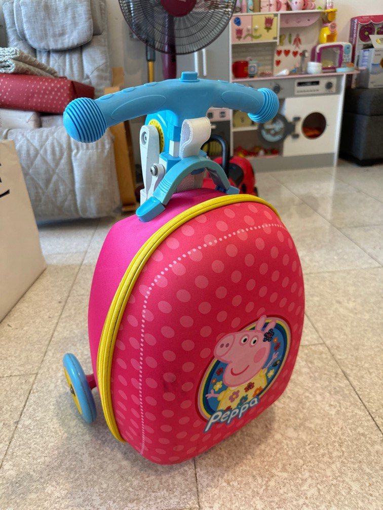 Peppa pig suitcase scooter 2025