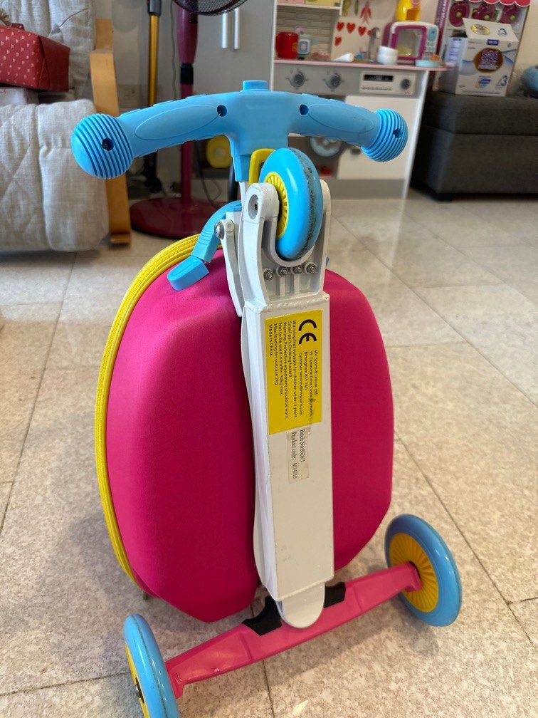 Peppa pig scooter suitcase clearance