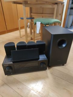 （分類：）位於 。 由 dymrios 提交（商品編號 1275715395，圖片 1）。簡介： 。
