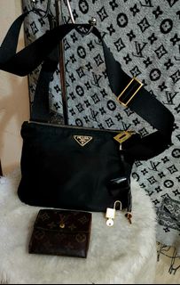 Beg prada sale original