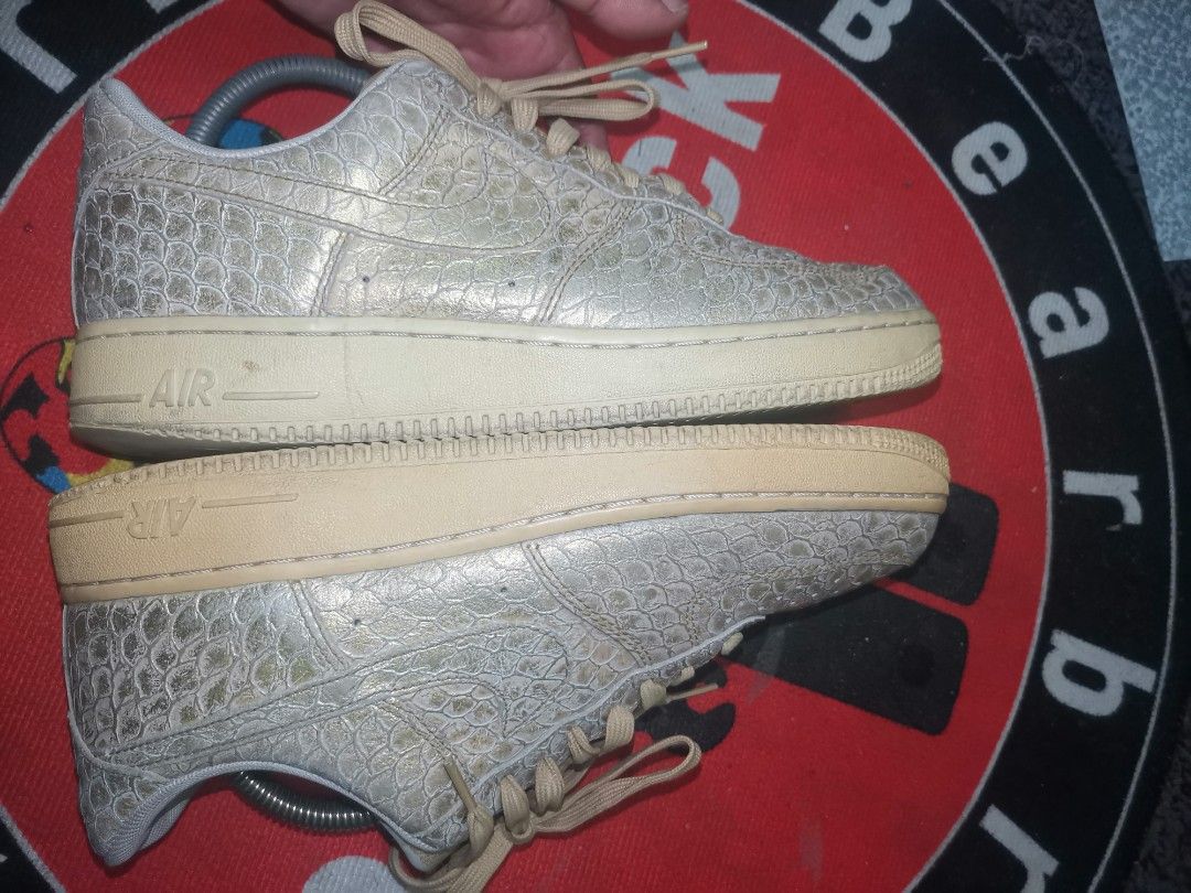 PRELOVED NIKE AIR FORCE 1 GOLDEN SCALE