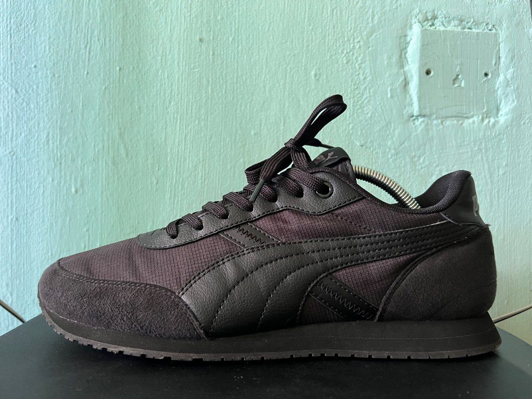 Essential runner cheap puma