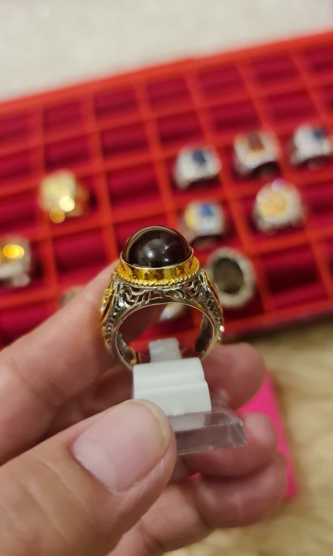 Red garnet gold ring store
