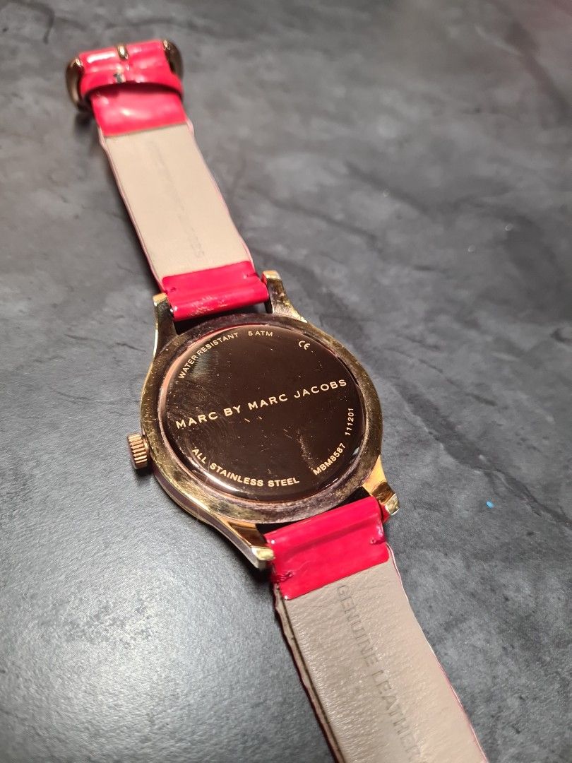 Red Watch Marc jacobs