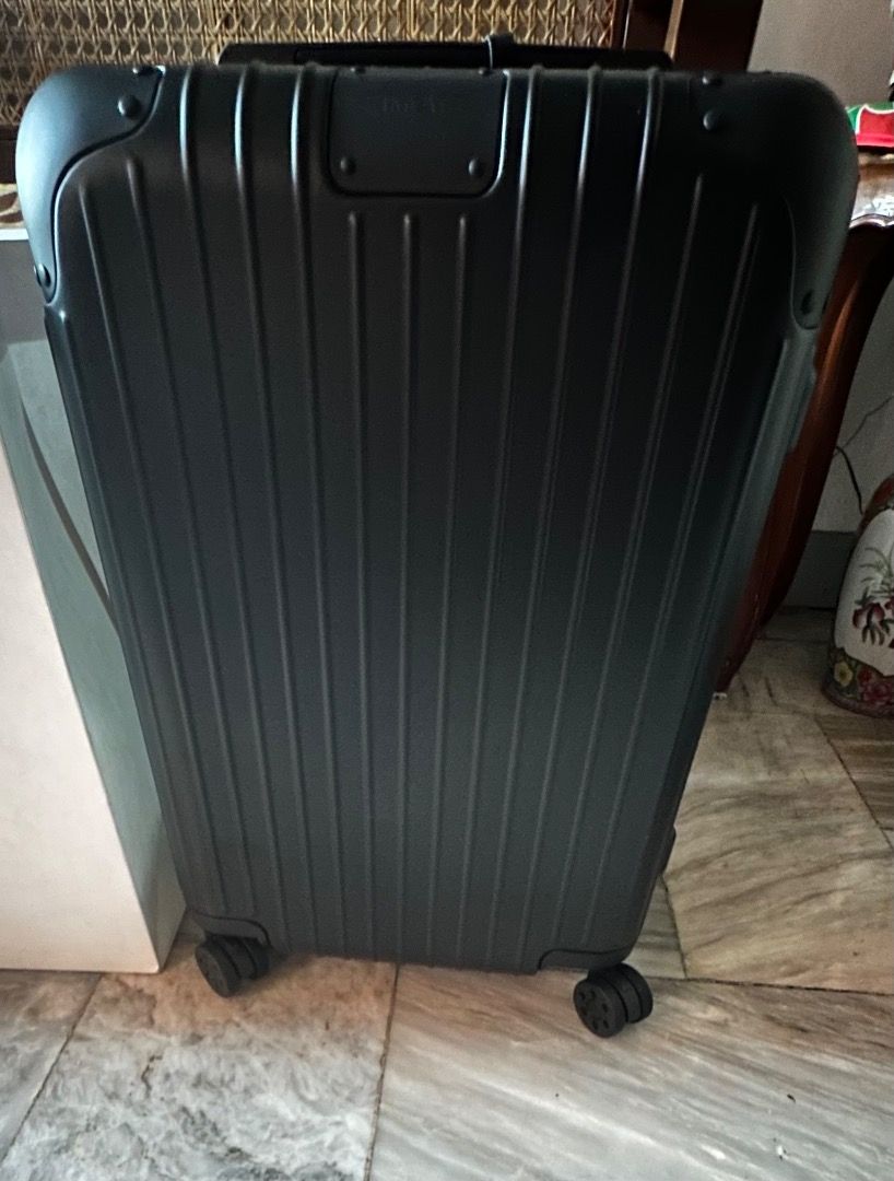 Rimowa Hybrid Cabin Matte Black, Hobbies & Toys, Travel, Luggage on