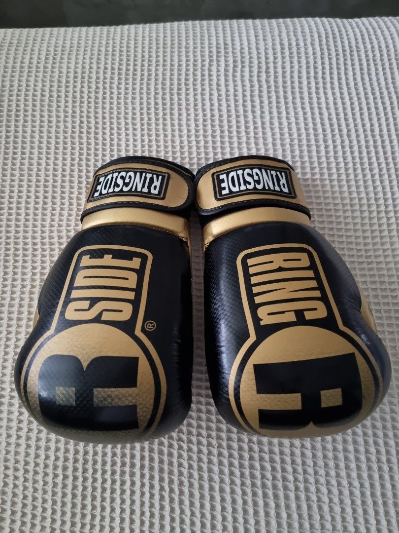 Black and gold hot sale ringside boxing gloves