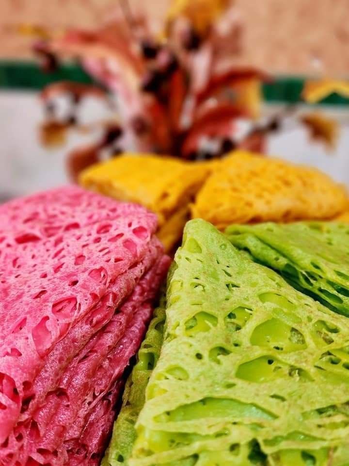 Colourful Roti Roti Kirai Set ( Mild Spicy / Spicy ), Food & Drinks, Fresh Produce on ...