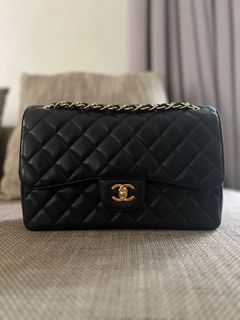 (Category: ) located in . Submitted by kbernalcloset (Listing ID 1275688090, Image 1). Description: .