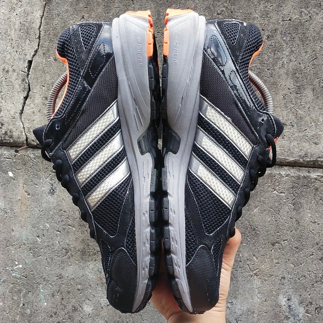Sepatu Adidas duramo 4 TR