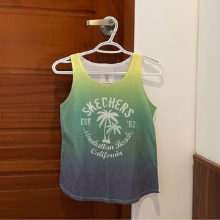 (Category: ) located in . Submitted by ysa.decluttering (Listing ID 1275658119, Image 1). Description: .