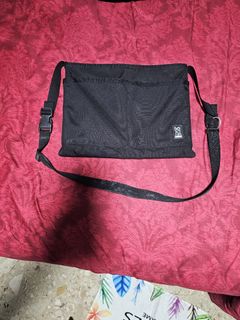 (Category: ) located in . Submitted by adelia369 (Listing ID 1275800731, Image 1). Description: .