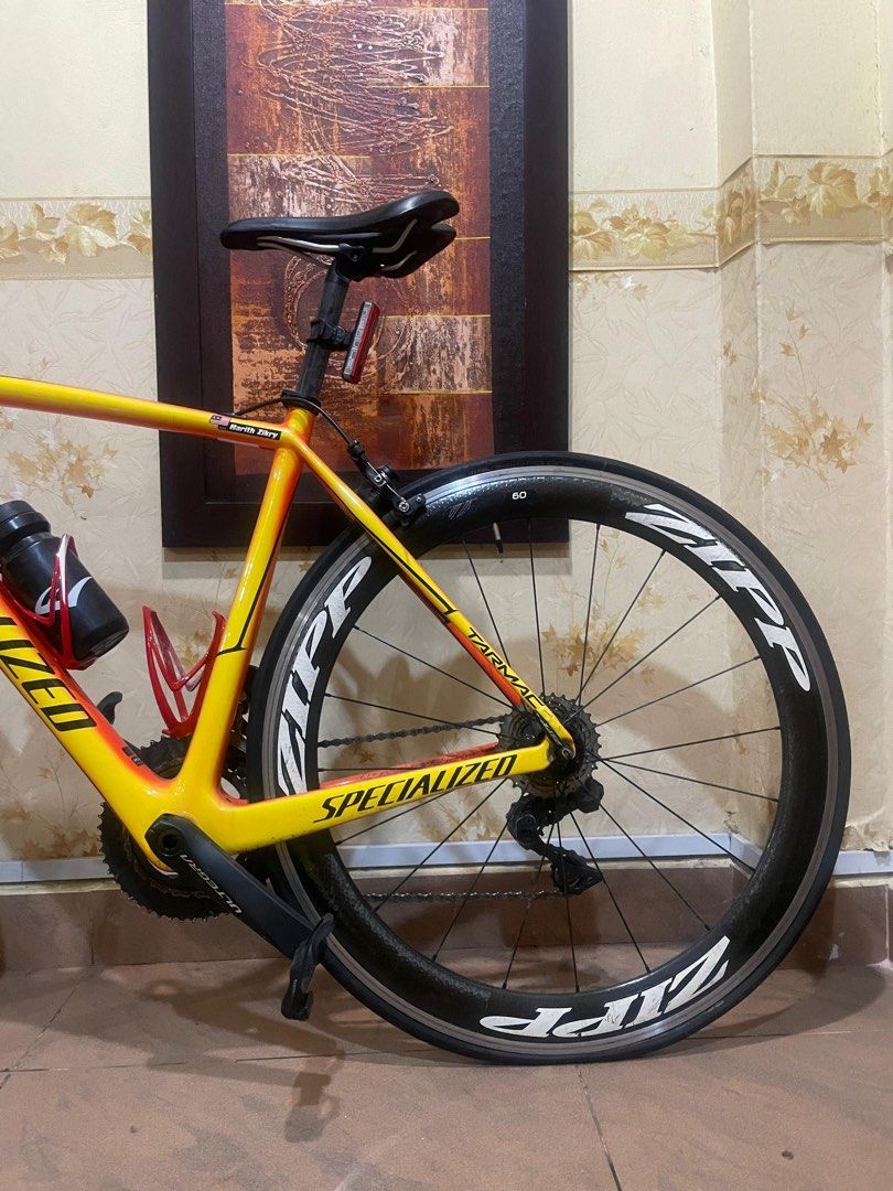Tarmac torch top
