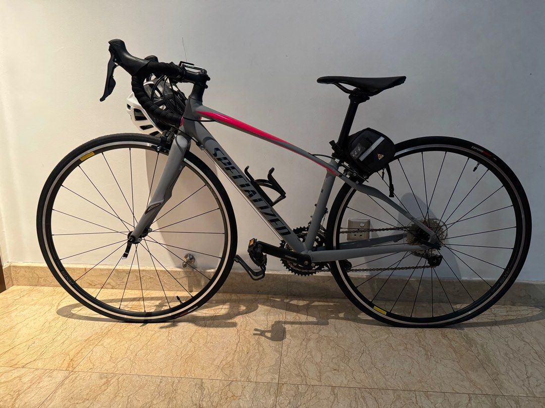 Specialized dolce 2015 top womens road bike