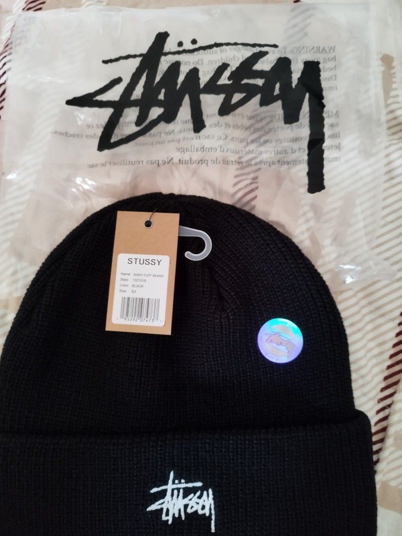 Basic cuff beanie stussy hotsell
