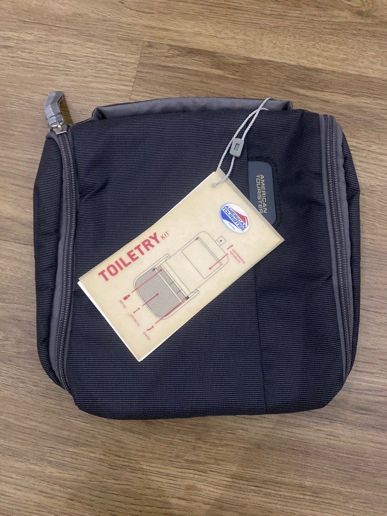 American tourister sales toiletry travel bag