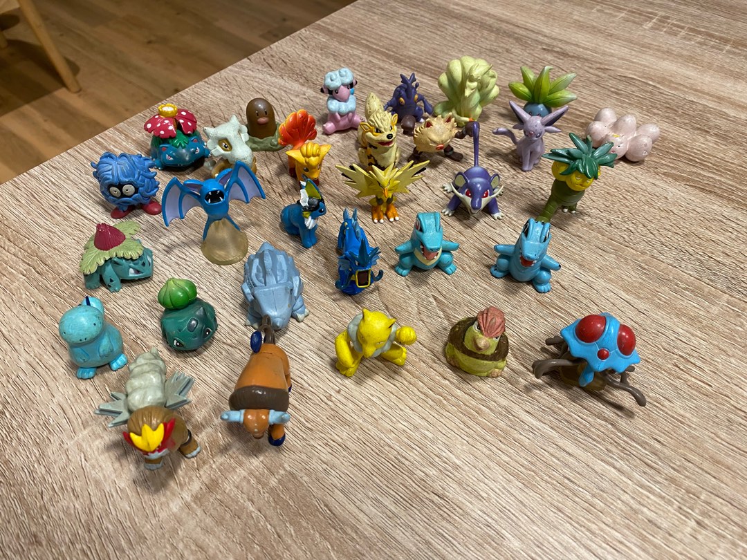 Vintage tomy pokemon figures top