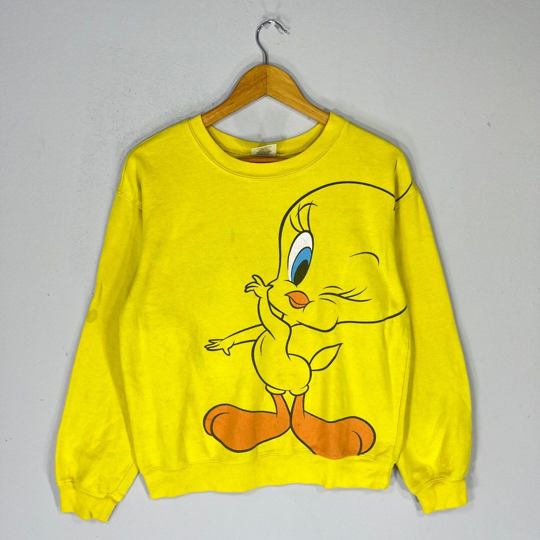 TWEETY BIRD WARNER BROS SWEATSHIRT Men s Fashion Tops Sets