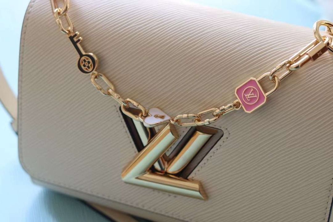 Twist rhinestone sling bag (Category: Luxury Bags & Wallets) located in Makati City. Submitted by luxurbagonlineshop (Listing ID 1138269889, Image 3). Description: .