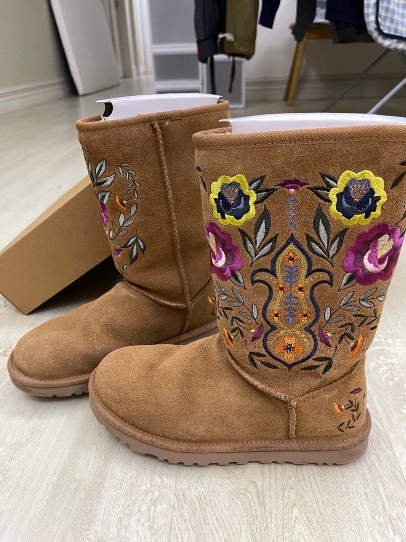 UGG Juliette shearling boots size US6 Women s Fashion Footwear