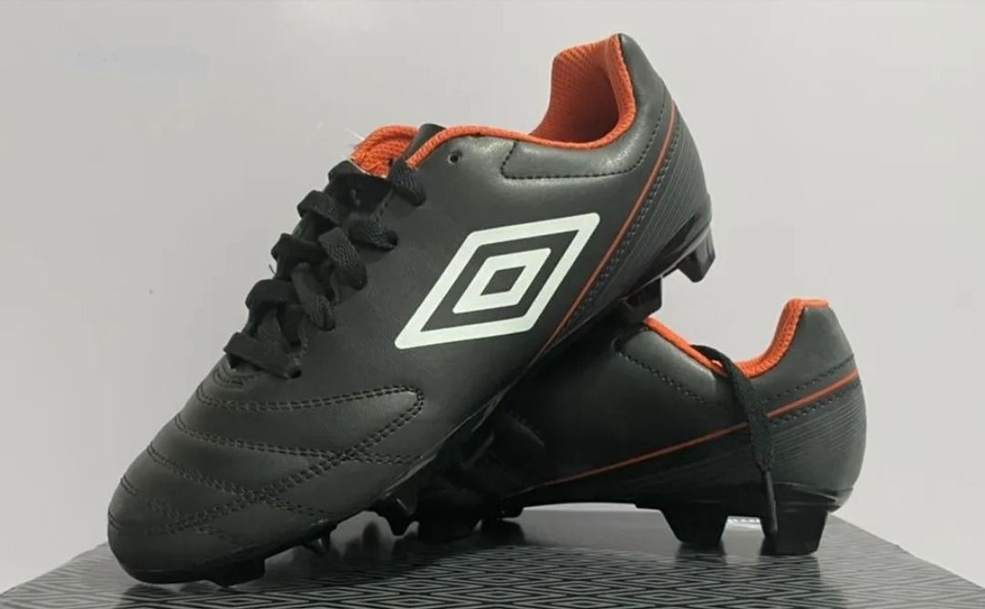 Umbro Classico VII FG Football Boots Authentic Sports Equipment
