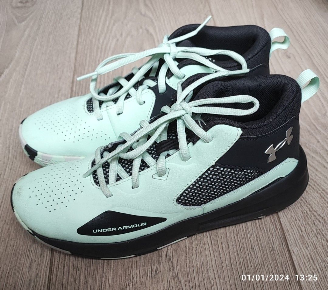 Under armour discount shoes us