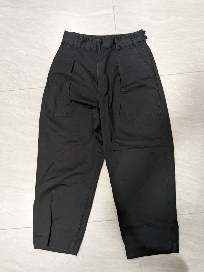 Uniqlo discount curve pants