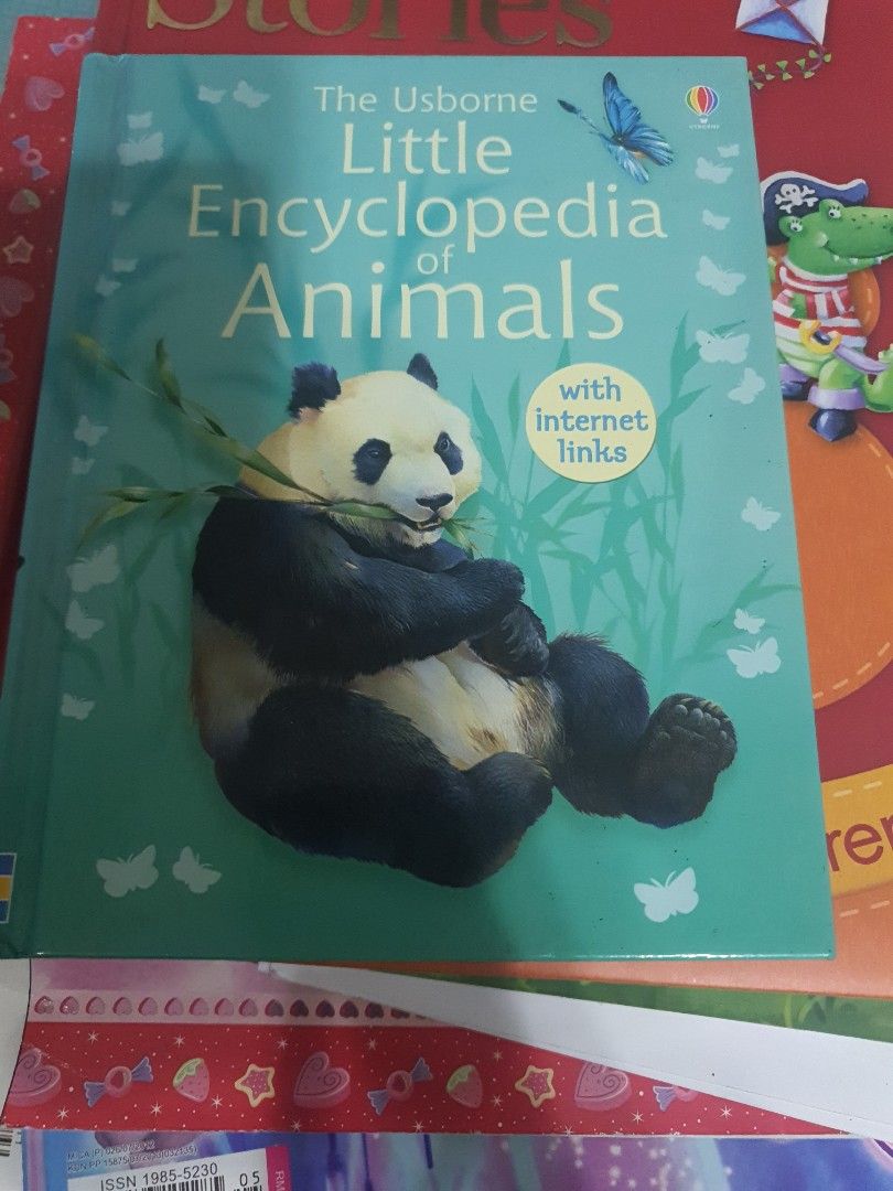 USBORNE (Category: Children's Books) located in Singapore. Submitted by queenroman (Listing ID 1275729097, Image 1). Description: Hard copy.