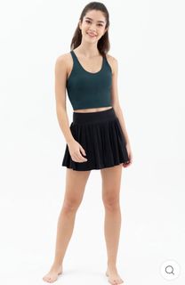 (Category: ) located in . Submitted by wardrobesos (Listing ID 1275746717, Image 1). Description: .
