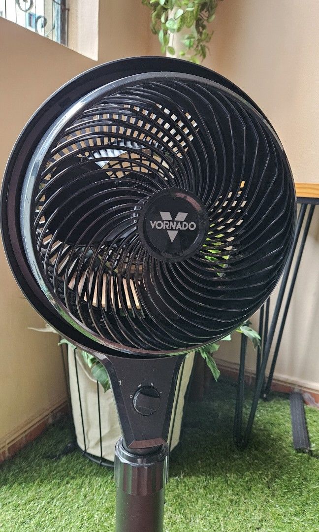 VORNADO 602 Air Circulator, Furniture & Home Living, Lighting & Fans