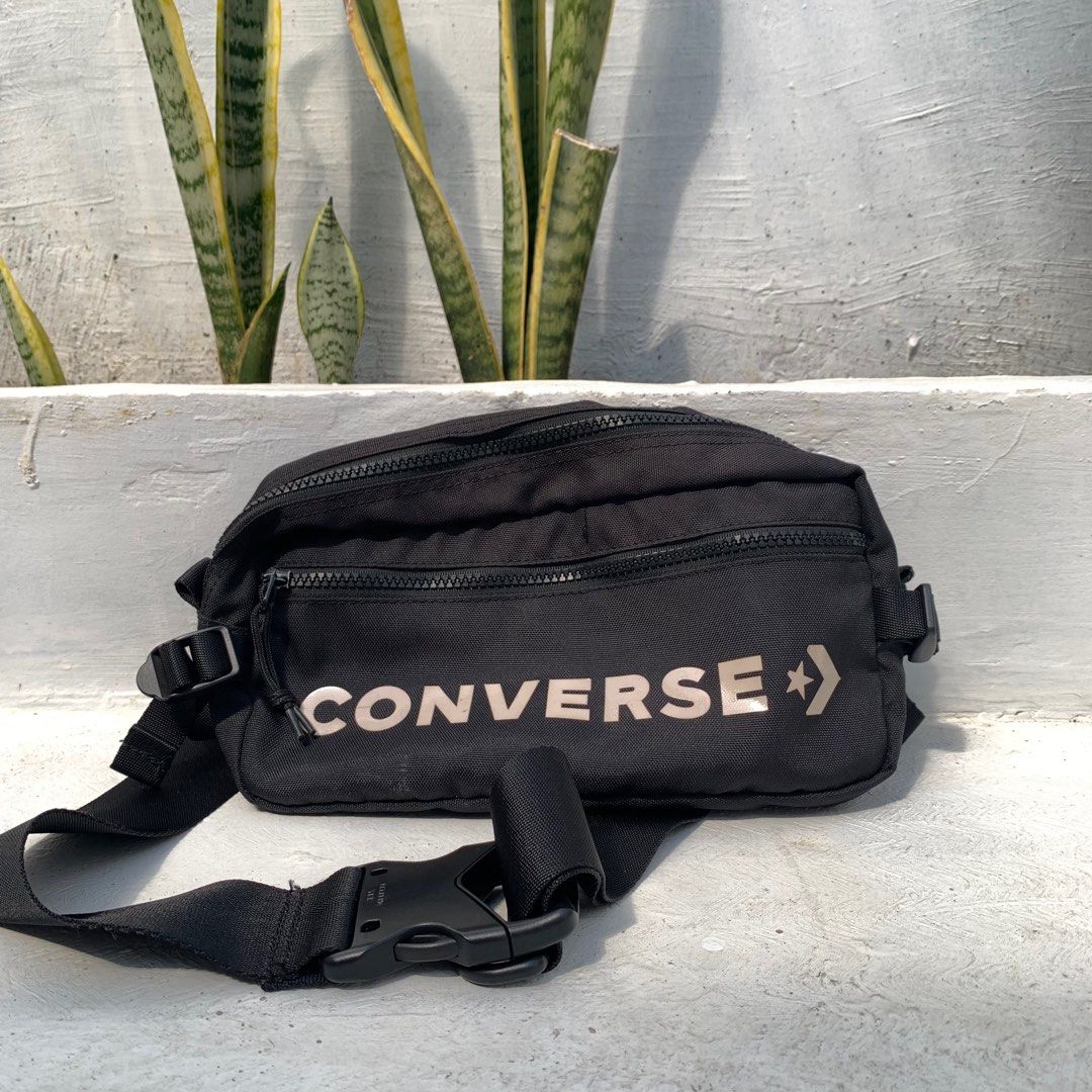 Harga waist discount bag converse original