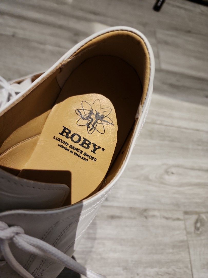 White dance clearance shoes mens