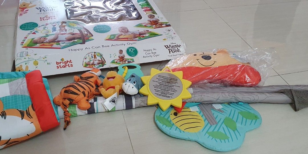 Winnie the pooh happy as can bee activity gym 2025