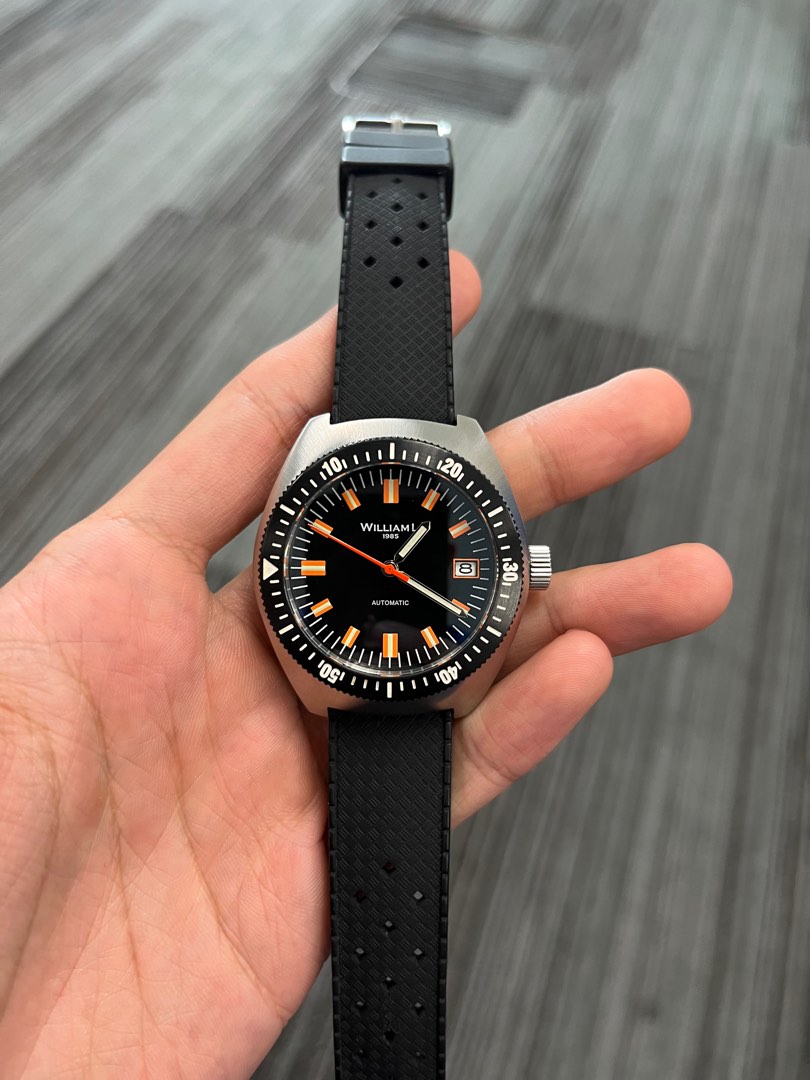 Automatic vintage sales diver 70's style
