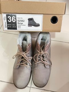 Girls winter boot sale online